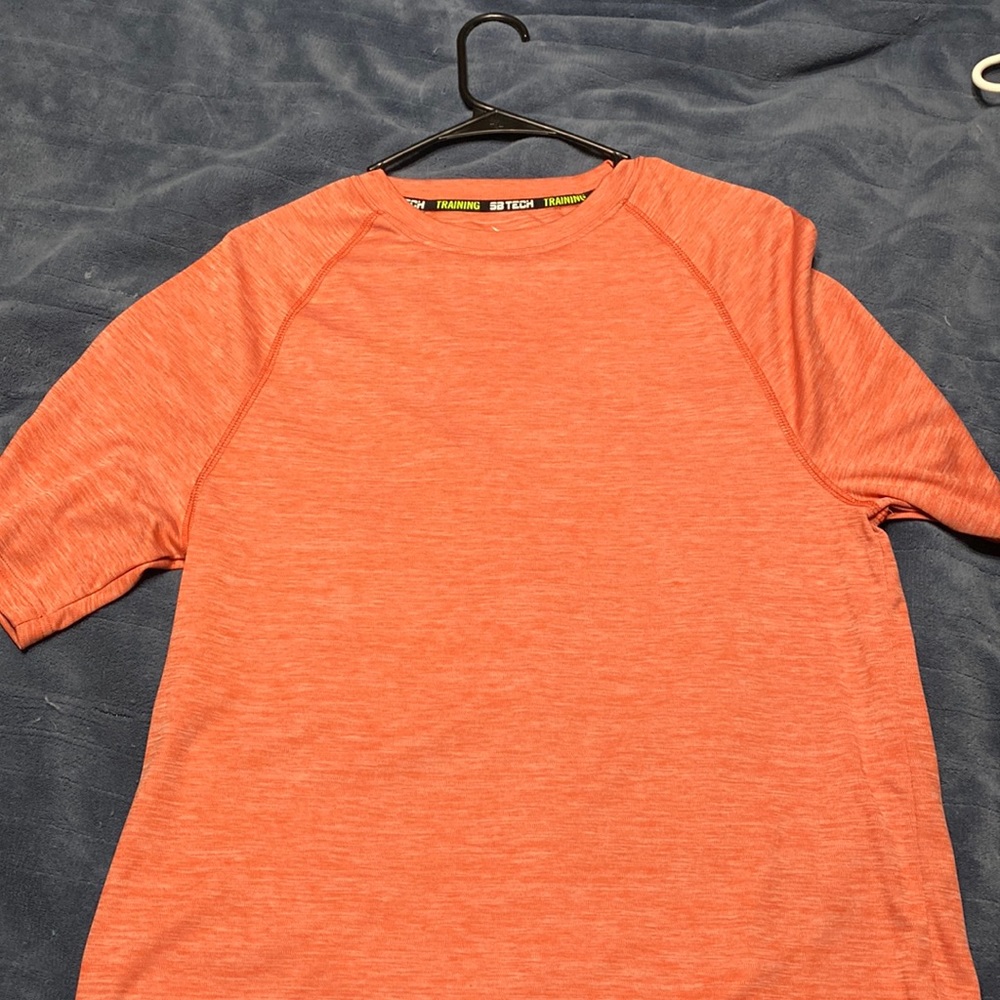SB Tech silky tshirt